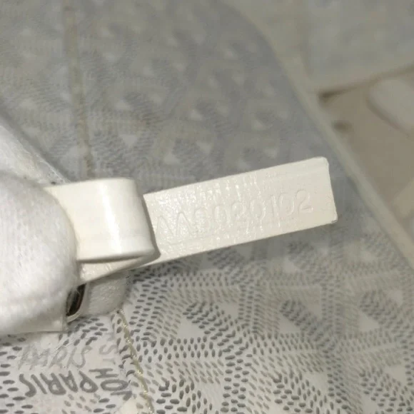 Goyard S Louis White Tote Bag - Picture 7 of 15